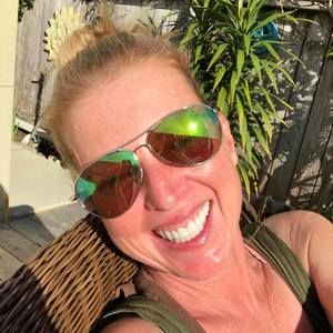 Meet your Posher, Shelli